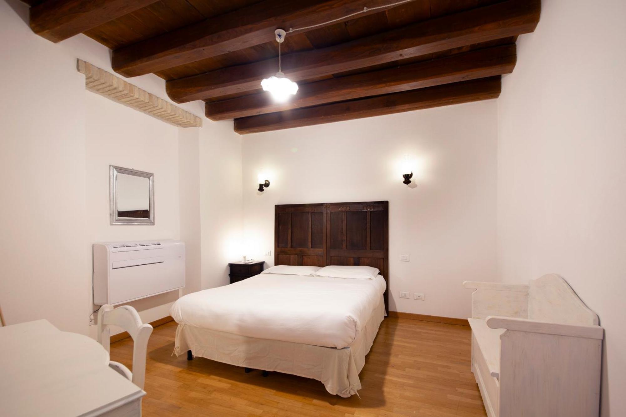 Suite Martini Al Castello Cagliari Eksteriør billede
