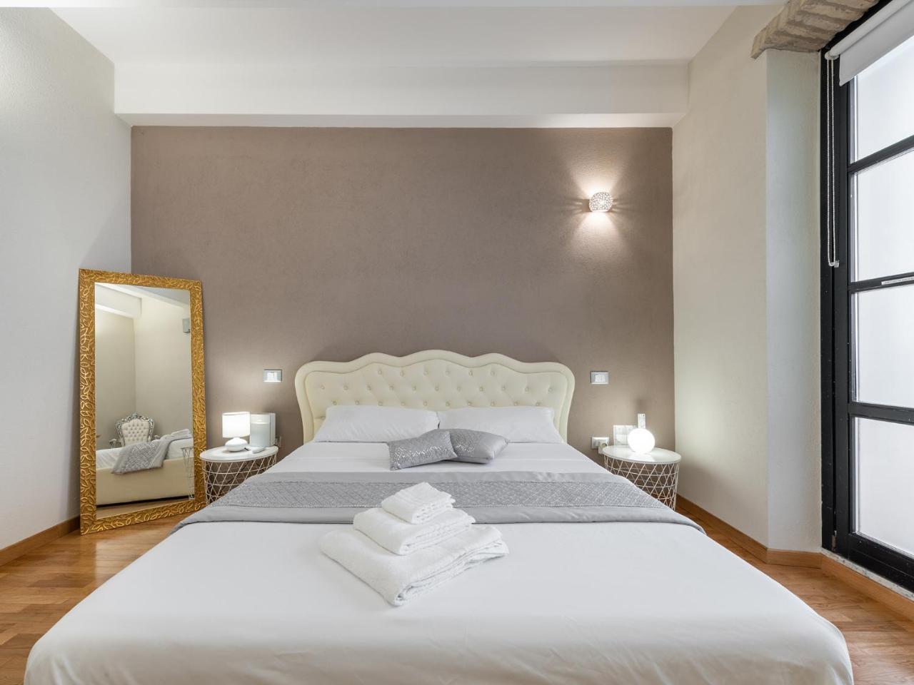 Suite Martini Al Castello Cagliari Eksteriør billede